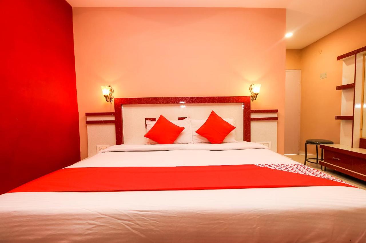 Oyo 10709 Hotel Sbt Visakhapatnam Exterior photo
